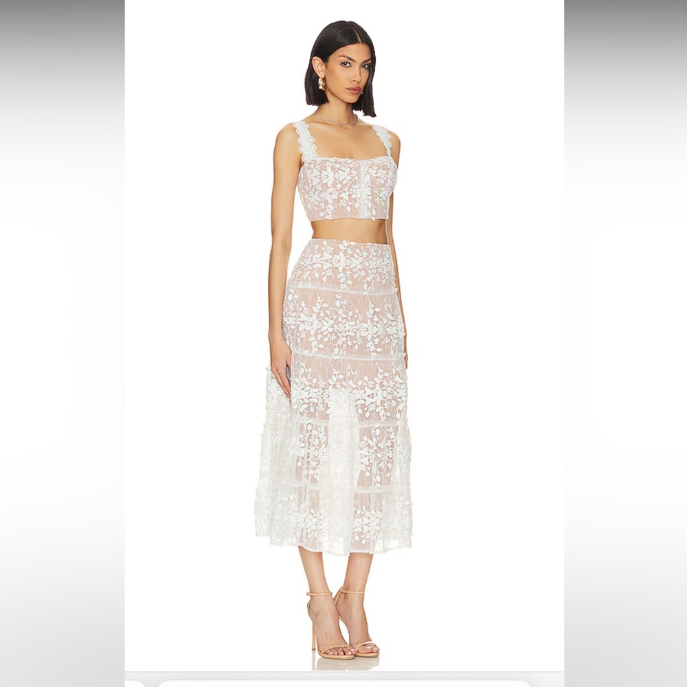 Megan Two Piece Set in White
Bronx and Banco